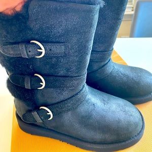 BNWB UGG BECKET BLACK SIZE 5 WOMEN’S